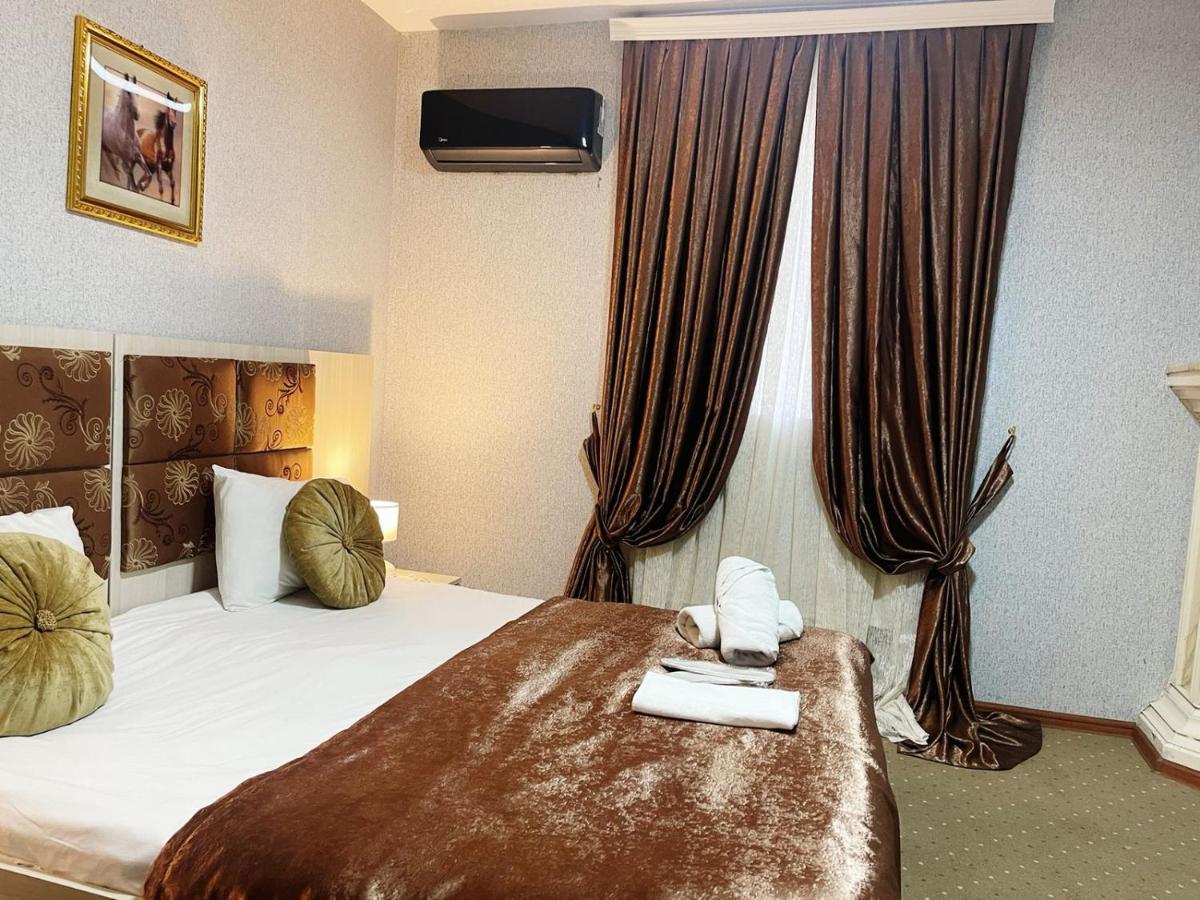 Econom Maxim Hotel Baku Eksteriør billede